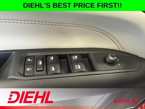 New 2026 Jeep Compass Limited w/ Sun, Sound & Navigation Group AWD/4WD image 22