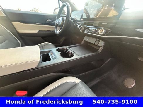 Used 2025 Honda Prologue Elite image 22