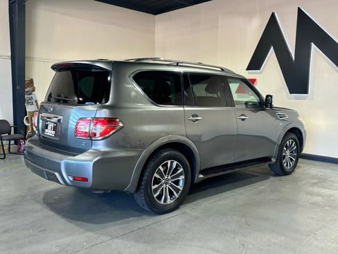 Used 2017 Nissan Armada SL image 11