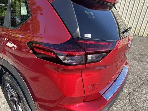 New 2026 Nissan Rogue SV AWD/4WD image 33