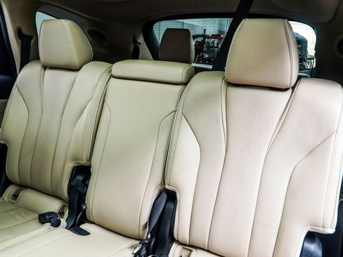 Used 2022 Acura MDX SH-AWD w/ Advance Package image 36