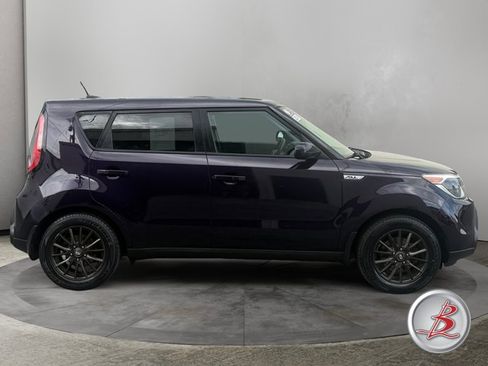 Used 2016 Kia Soul FWD image 8