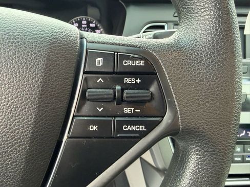 Used 2016 Hyundai Sonata SE image 19