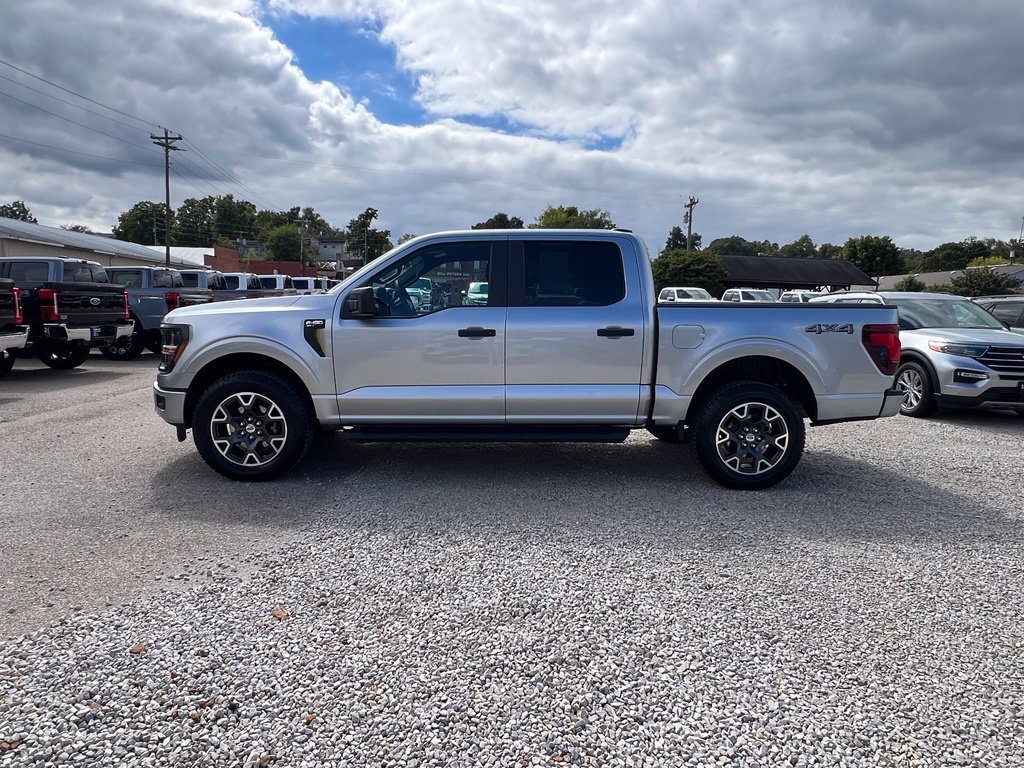 Used 2024 Ford F150 STX AWD/4WD image 5