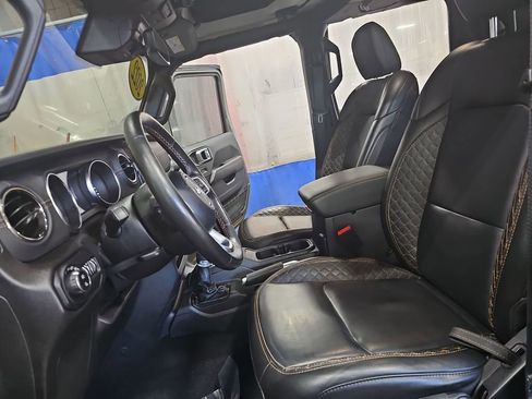 Certified 2022 Jeep Gladiator Overland image 14