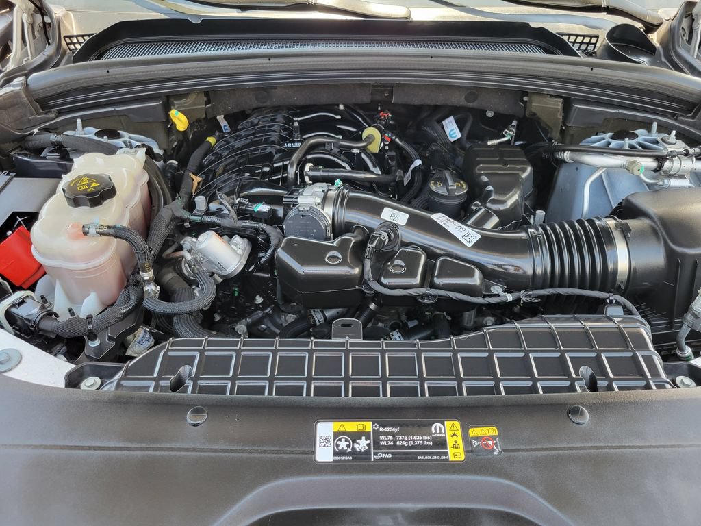 Used 2023 Jeep Grand Cherokee Limited RWD image 25