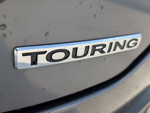 Used 2025 Honda Pilot Touring image 34
