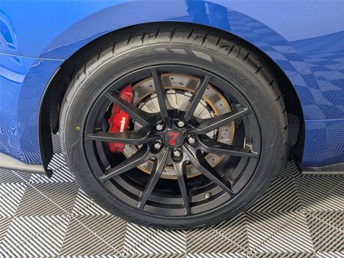 Used 2017 Ford Mustang Shelby GT350 RWD image 9