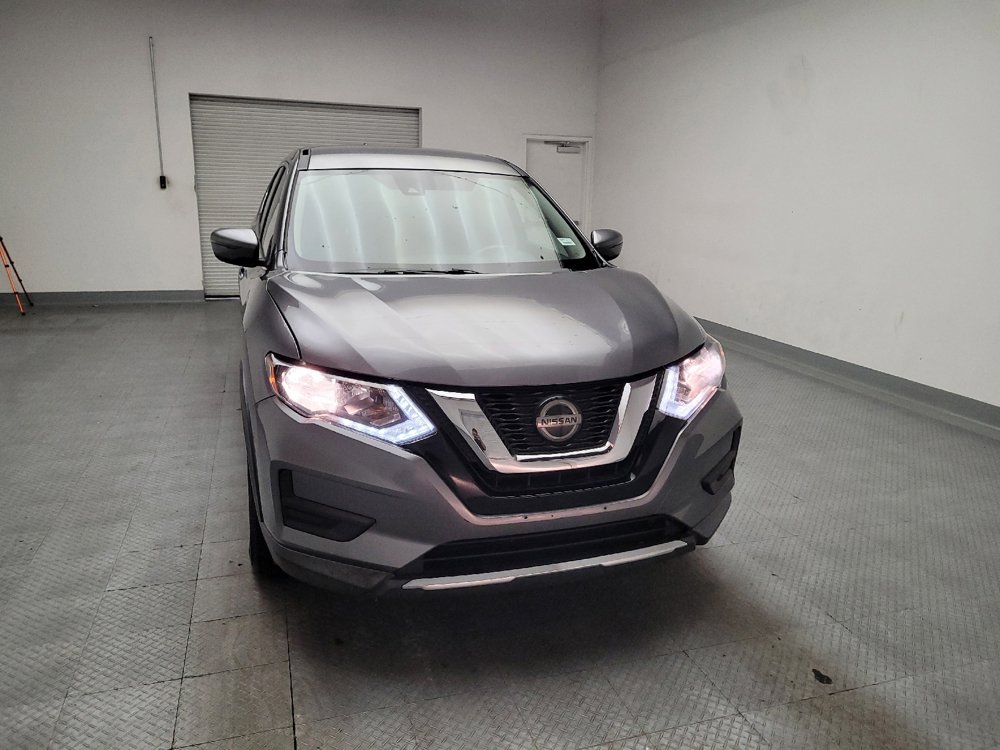 Used 2020 Nissan Rogue SV AWD/4WD image 14