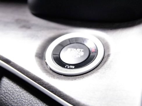 Used 2022 Jeep Grand Cherokee L Limited image 32