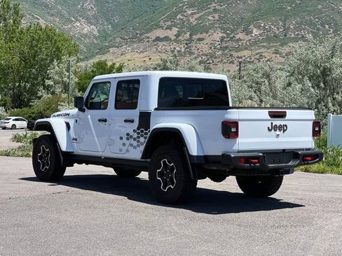 Used 2021 Jeep Gladiator Rubicon w/ Dual Top Group AWD/4WD image 8
