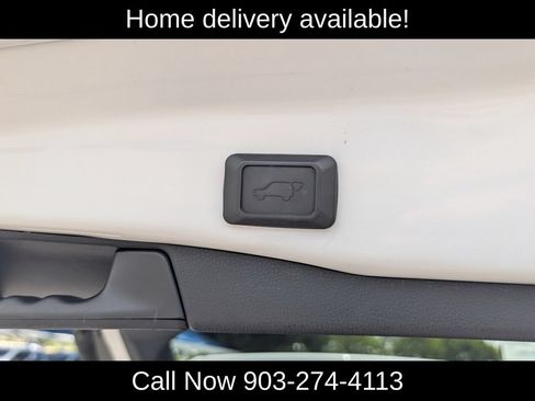 Used 2022 Toyota RAV4 XLE w/ Convenience Package AWD/4WD image 32