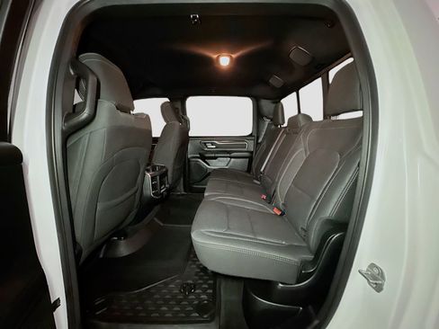 Used 2020 RAM 1500 Big Horn AWD/4WD image 29