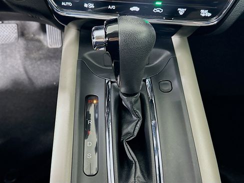 Used 2016 Honda HR-V EX image 24