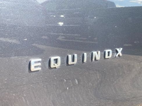 Used 2023 Chevrolet Equinox LT AWD/4WD image 12
