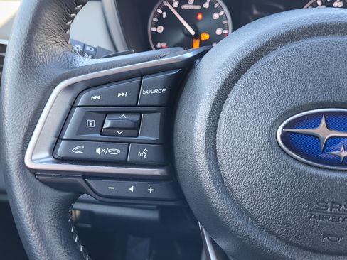 Certified 2025 Subaru Outback Limited image 26