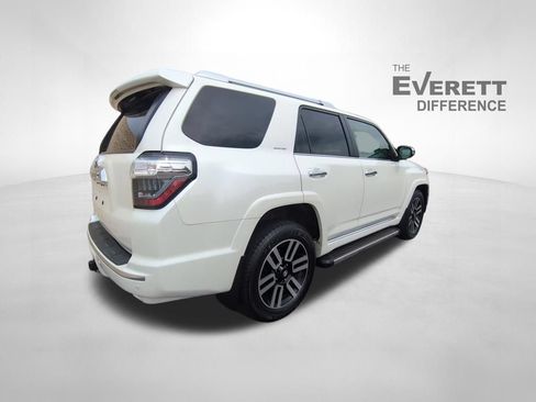 Used 2017 Toyota 4Runner Limited RWD image 4