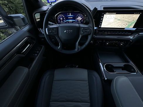 Certified 2025 Chevrolet Silverado 2500 ZR2 w/ ZR2 Bison Edition AWD/4WD image 18