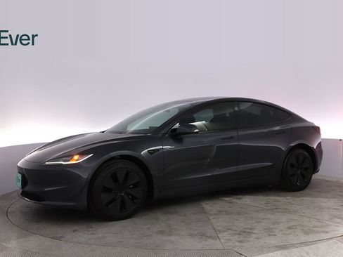 Used 2025 Tesla Model 3 RWD image 18