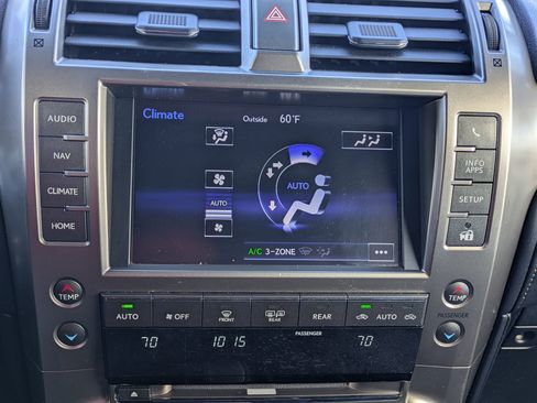 Used 2020 Lexus GX 460 Premium image 14