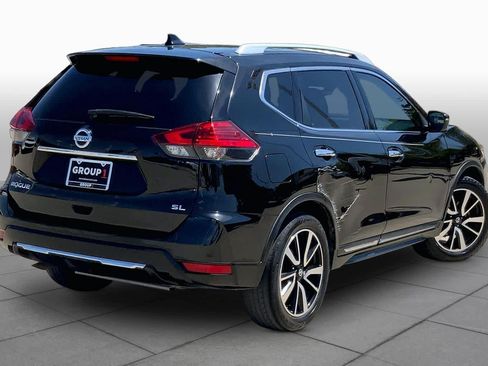 Used 2017 Nissan Rogue SL w/ SL Premium Package FWD image 13