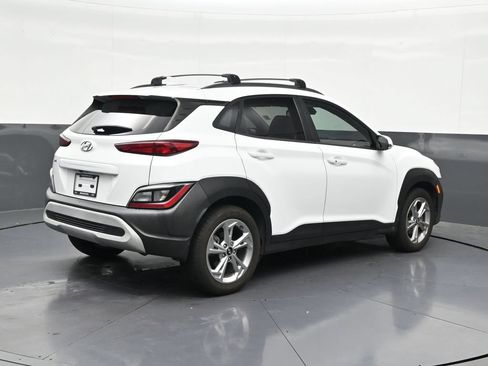 Used 2022 Hyundai Kona SEL FWD image 5