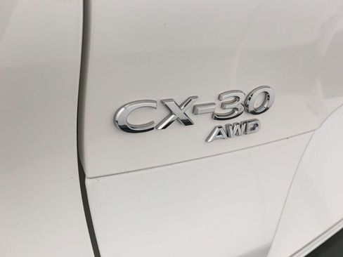 Used 2021 MAZDA CX-30 AWD 2.5 S w/ Premium Package image 10