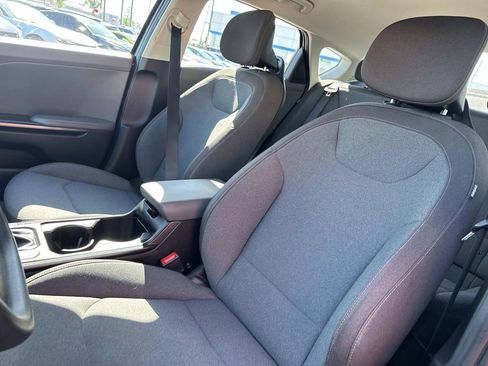 Used 2025 Kia K4 image 17