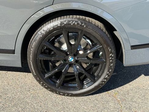 New 2026 BMW X7 xDrive40i w/ M Sport Package image 14