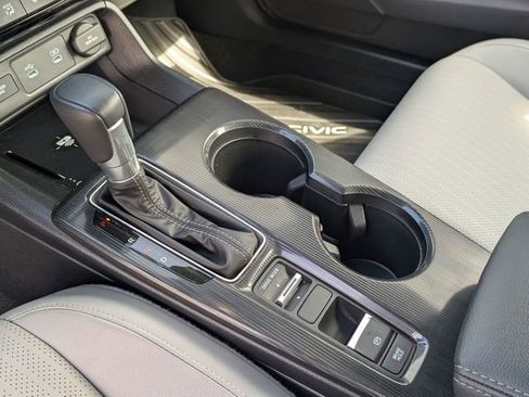 Used 2025 Honda Civic Sport Touring image 23