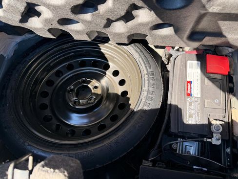 Used 2014 Dodge Challenger SXT w/ Super Sport Group (SS/T) image 21