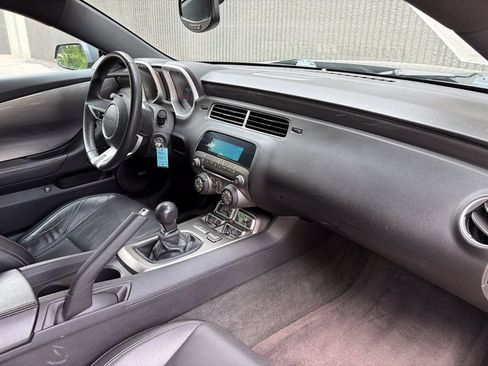 Used 2010 Chevrolet Camaro SS w/ RS Package RWD image 21