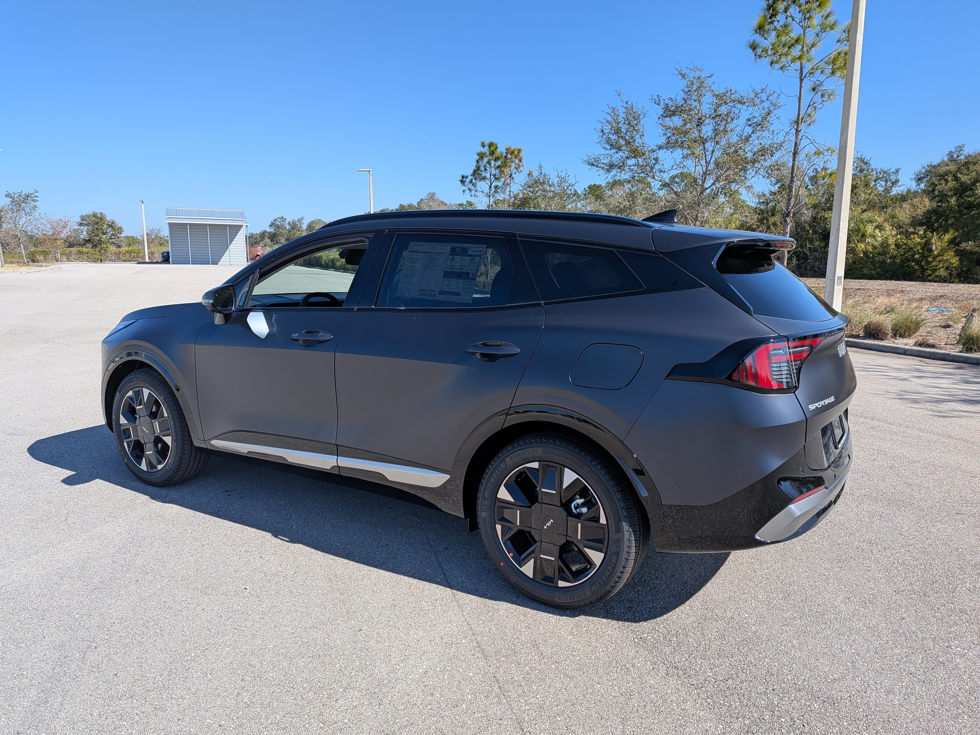 New 2026 Kia Sportage SX FWD image 7