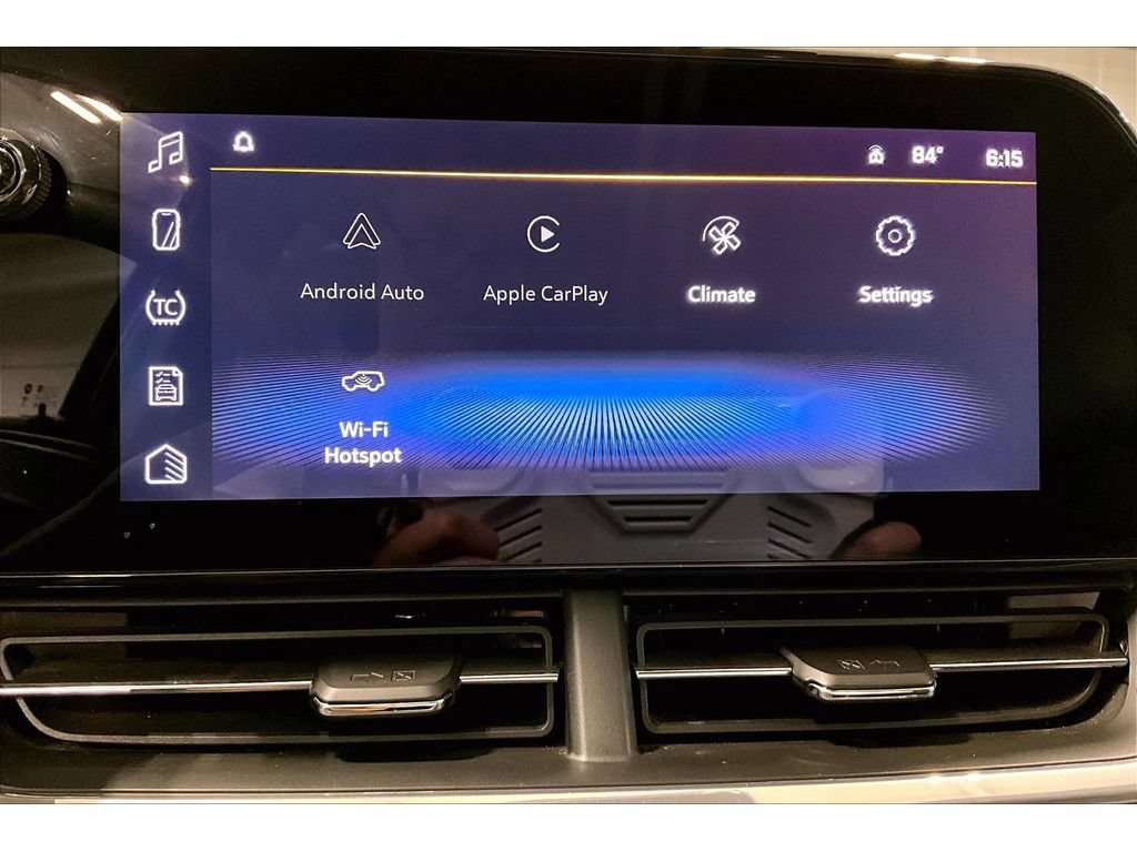 Used 2025 Chevrolet Trax LT FWD image 24
