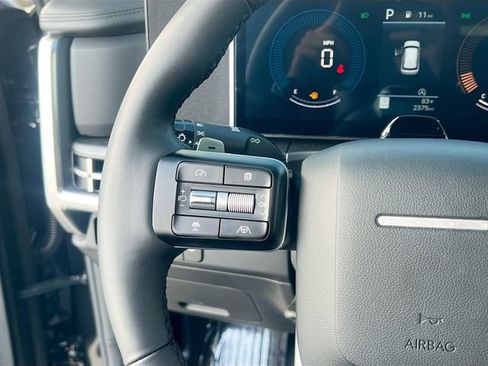 Used 2026 Hyundai Santa Fe SEL w/ Tow & Go Package image 17