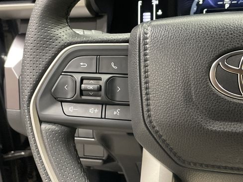 Certified 2025 Toyota 4Runner SR5 image 19