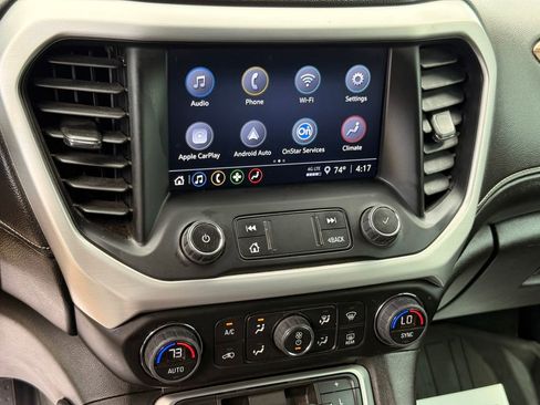 Used 2023 GMC Acadia SLE w/ Driver Convenience Package FWD image 15