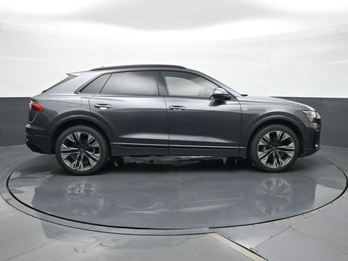 Used 2025 Audi Q8 Premium Plus AWD/4WD image 23