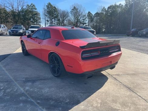 Used 2016 Dodge Challenger R/T Plus image 5