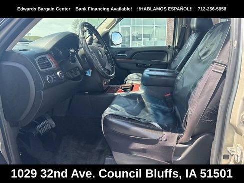 Used 2013 Chevrolet Suburban LTZ AWD/4WD image 21