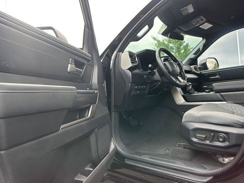 Used 2025 Toyota Tundra SR5 AWD/4WD image 2