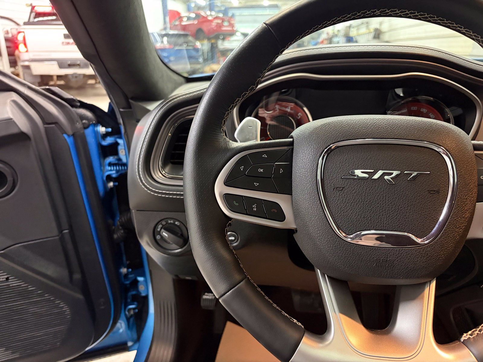 Used 2023 Dodge Challenger SRT Hellcat RWD image 16