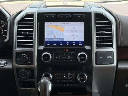 Used 2019 Ford F150 King Ranch w/ Equipment Group 601A Luxury AWD/4WD image 18
