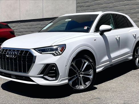 Used 2020 Audi Q3 2.0T Prestige AWD/4WD image 12