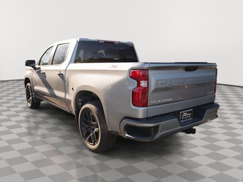 Used 2025 Chevrolet Silverado 1500 Custom image 18