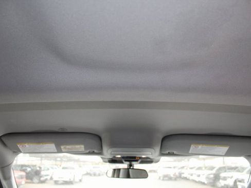 Used 2025 Ford F250 XLT image 19