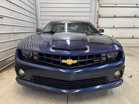 Used 2010 Chevrolet Camaro SS w/ RS Package RWD image 2