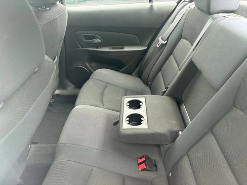 Used 2015 Chevrolet Cruze LT FWD image 22