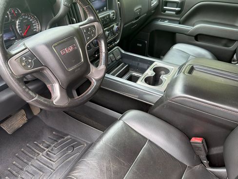 Used 2014 GMC Sierra 1500 SLT w/ All-Terrain Package AWD/4WD image 10