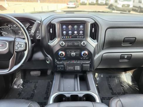 Used 2021 GMC Sierra 1500 AT4 w/ AT4 Preferred Package AWD/4WD image 14